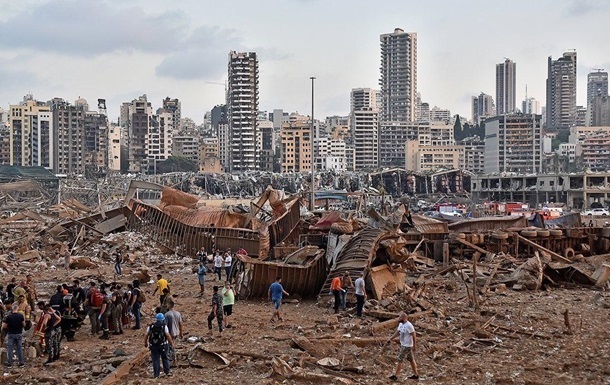 За вибух у порту Бейрута затримано 16 осіб