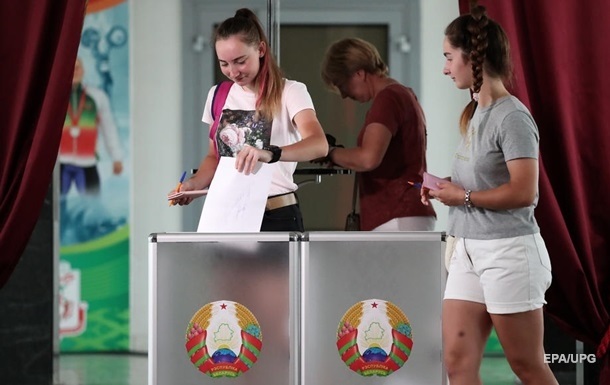ЦВК Білорусі оголосила перші підсумки виборів