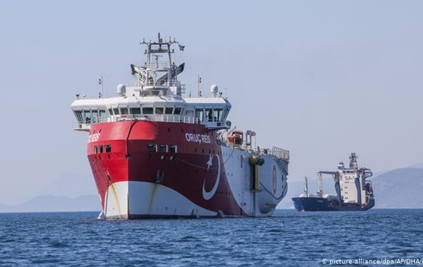 Вибухонебезпечна ситуація в Середземному морі: йдеться не лише про газ