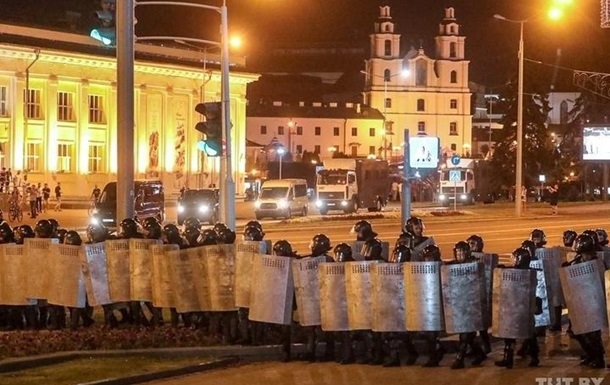 У Білорусі капітана міліції затримали за підтримку протестувальників