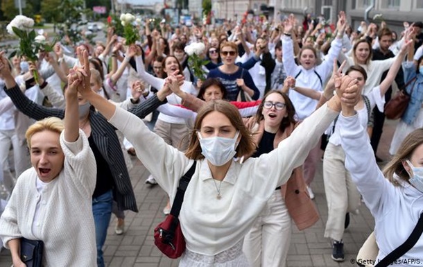 Протести в Білорусі: їхнє жіноче обличчя