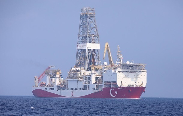 Туреччина почала бурити шельф у Середземному морі