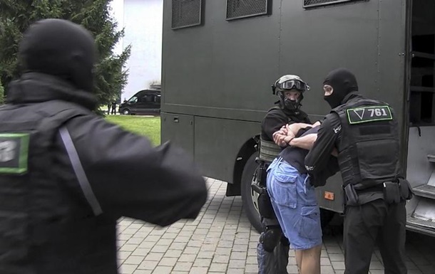 Затримання  вагнерівців  у Білорусі: спецоперація Росії чи України?
