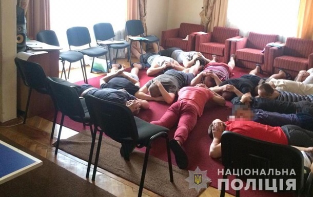 На Львовщине в  реабилитационном центре  незаконно лечили десятки людей