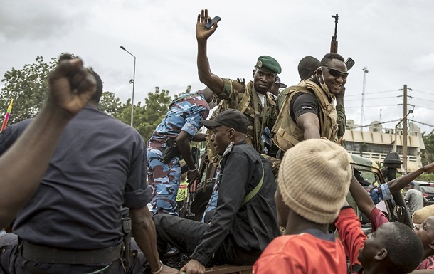 В Мали при взрыве погибли четверо военных