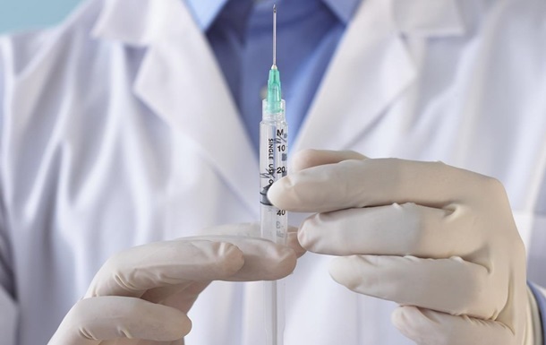 Головний інфекціоніст США розкритикував поспіх з випуском вакцини