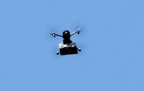 В Тель-Авиве дрон раскидал пакетики с коноплей: фото