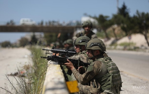 Туреччина атакувала сирійські прикордонні поселення - ЗМІ