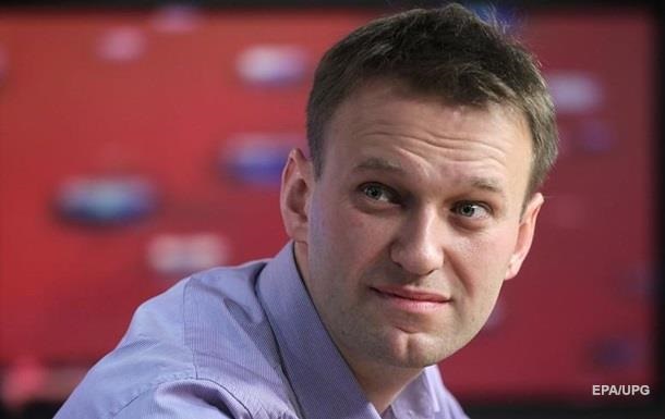 Навального вивели зі штучної коми