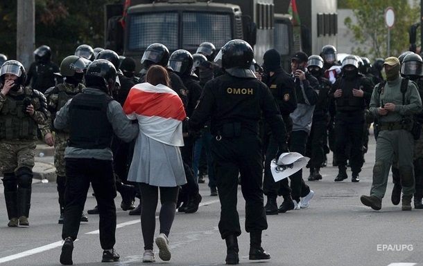 У Білорусі за добу затримали майже 800 учасників протесту