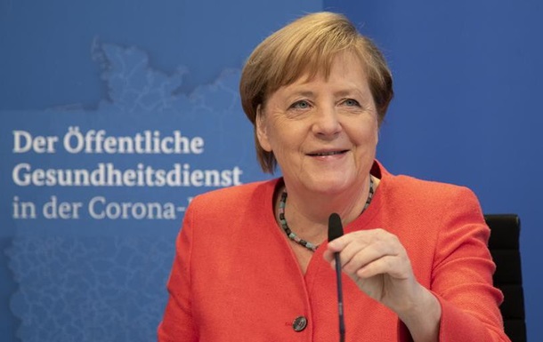 Меркель очолила рейтинг довіри жителів розвинених країн
