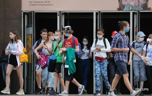 У Києві за добу 379 випадків коронавірусу, п ять жертв