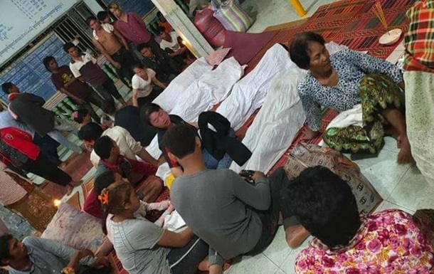 В Камбодже при ударе молнии в дом погибли шесть человек