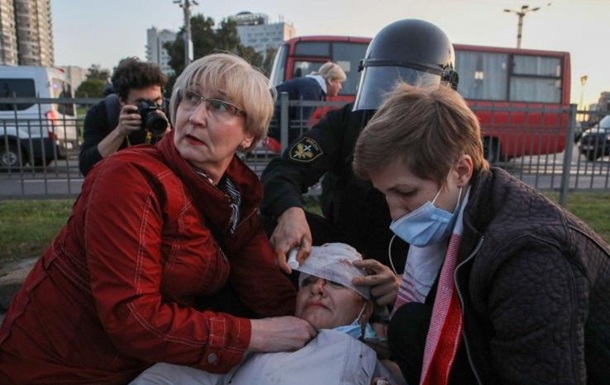 В Беларуси новые протесты и жестокие задержания
