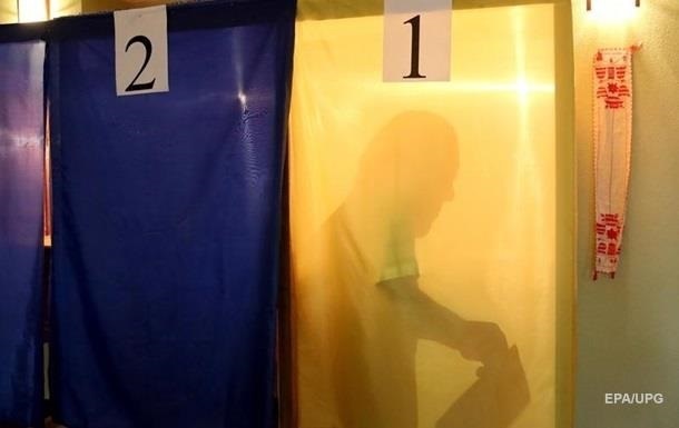 Стало відомо, скільки українців планує прийти на вибори