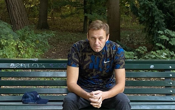 Навальний залишиться в Німеччині до закінчення курсу реабілітації