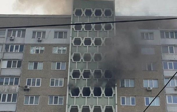 В Киеве горела многоэтажка