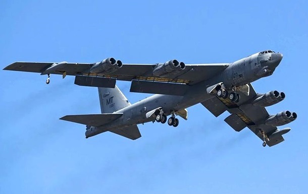 США вивели з Європи стратегічні бомбардувальники В-52
