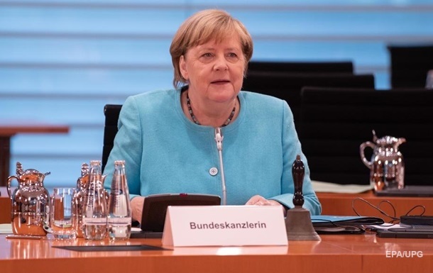 Меркель оголосила про майбутню зустріч з Тихановською