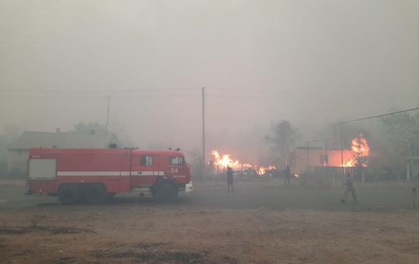 На Луганщині оголосили НС в зоні пожеж