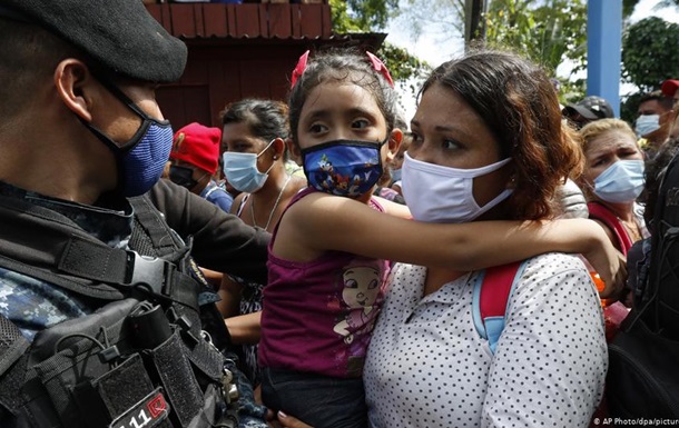 З Гватемали вислали понад 3 тисячі нелегальних мігрантів