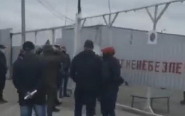 На нафтобазі під Києвом заявили про небезпеку вибуху через рейдерів
