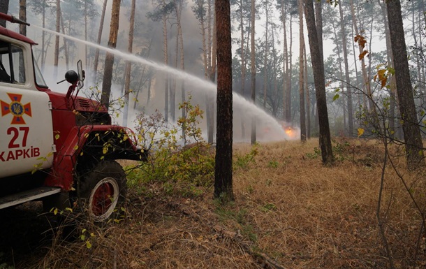 У Луганській області не вдається загасити дві пожежі