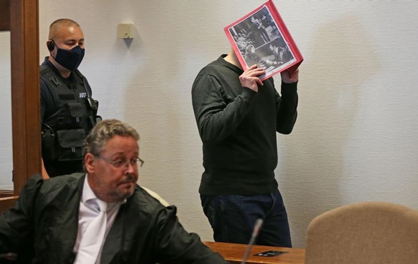 Мережа педофілів у Німеччині: головному обвинуваченому присудили 12 років