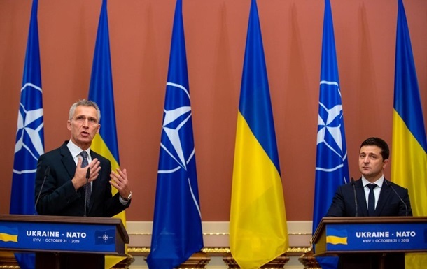 Зеленский видит в НАТО шанс сохранить Украину