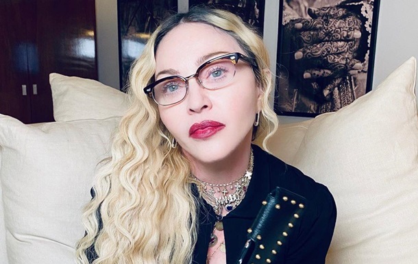 Мадонна потрясла поклонников новым имиджем: фото