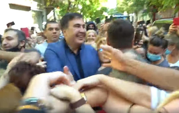 В Греции напали на Саакашвили