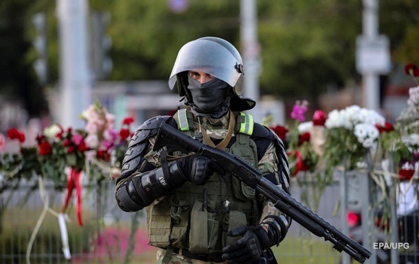 Білоруські силовики заявили про  гуманне  застосування зброї на протестах