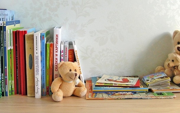 Україна заборонила ввезення трьох дитячих книг з Росії