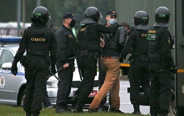 У Білорусі заявили про екстремізм і тероризм протестуючих