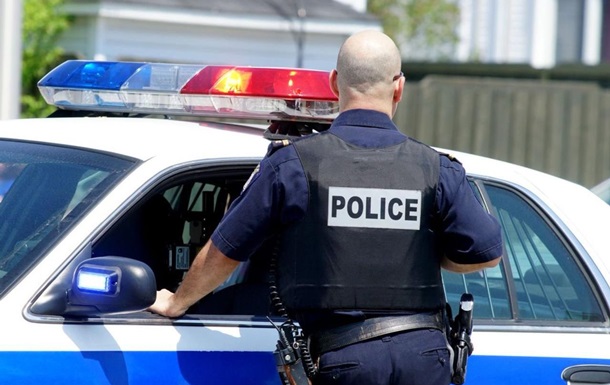 Одинадцятирічна дівчинка намагалася сховатися від поліції на викраденому авто