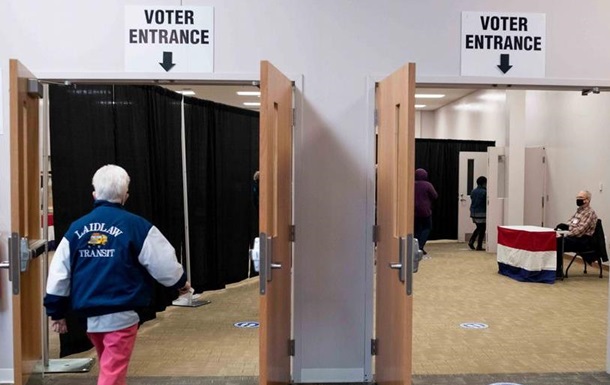 Понад 71 мільйон американців уже проголосували на виборах президента