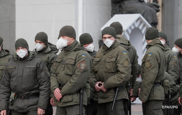 Масові протести в Києві: поліція посилила охорону