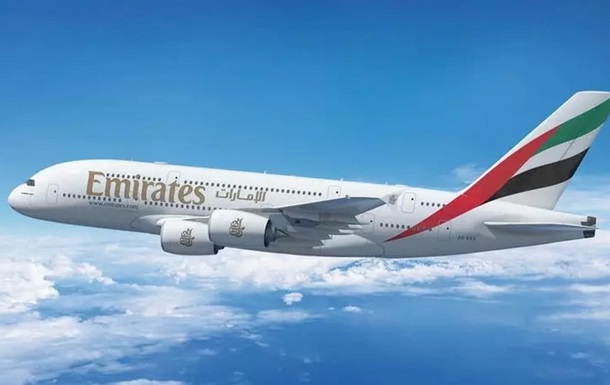 Fly Emirates на рік залишила співробітників без зарплати