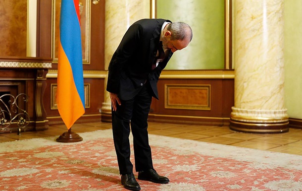 Пашинян узяв відповідальність за  здачу Карабаху 