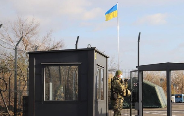 Одночасне відкриття КПВВ  Щастя  і  Золоте  свідчить про фактичну згоду українсь