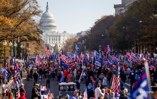 У Вашингтоні проходить Марш на підтримку Трампа