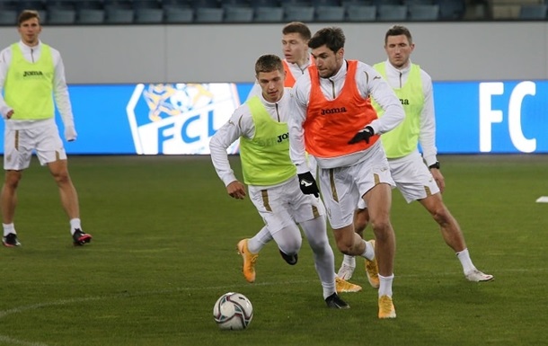 Гравці збірної України провели тренування напередодні матчу зі Швейцарією
