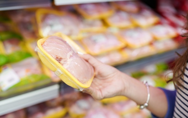 Магазинна курятина без антибіотиків - чи реально це взагалі?