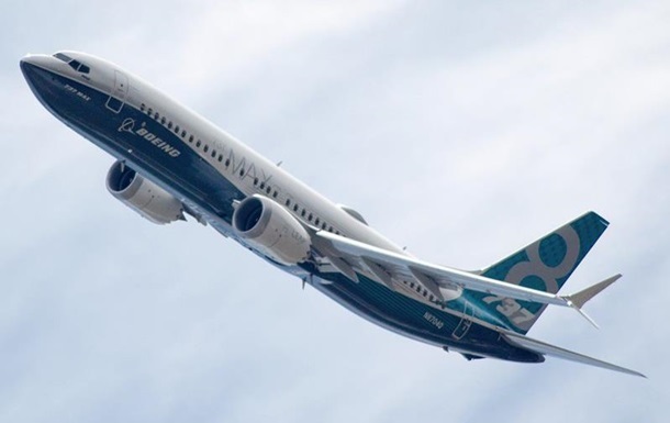 США зняли заборону на польоти літаків Boeing 737 MAX