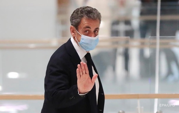 У Парижі почався суд над екс-президентом Ніколя Саркозі
