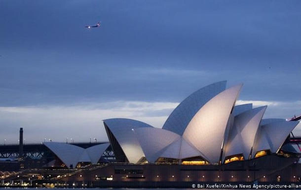 Австралійська авіакомпанія вимагатиме від пасажирів щеплення від ковід