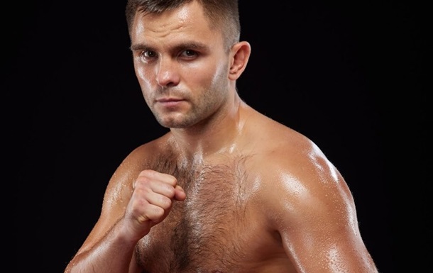 Митрофанов проведе перший титульний бій на профірингу