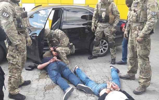 Затримання банди у Новоград-Волинському