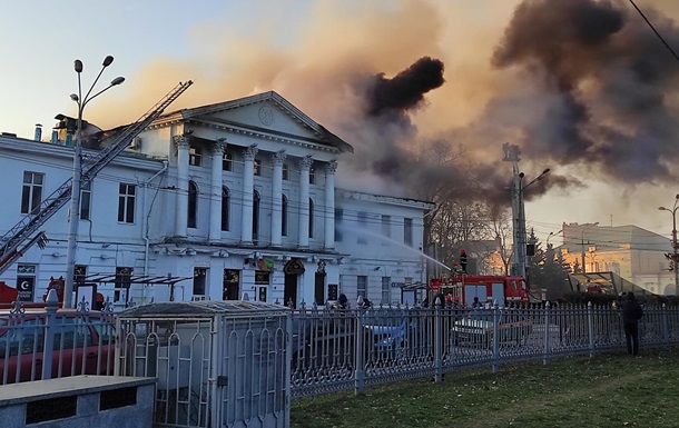 На месте пожара в Полтаве нашли тело человека 