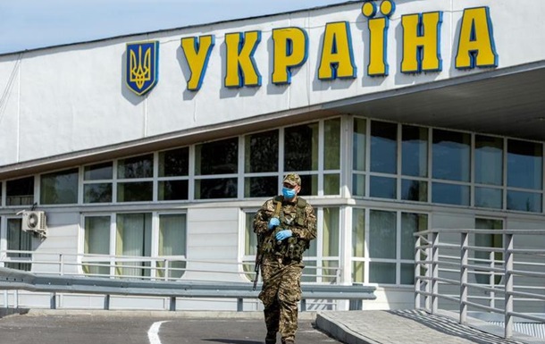На українській митниці без змін: скарги на  сірий імпорт , контрабанду й корупцію